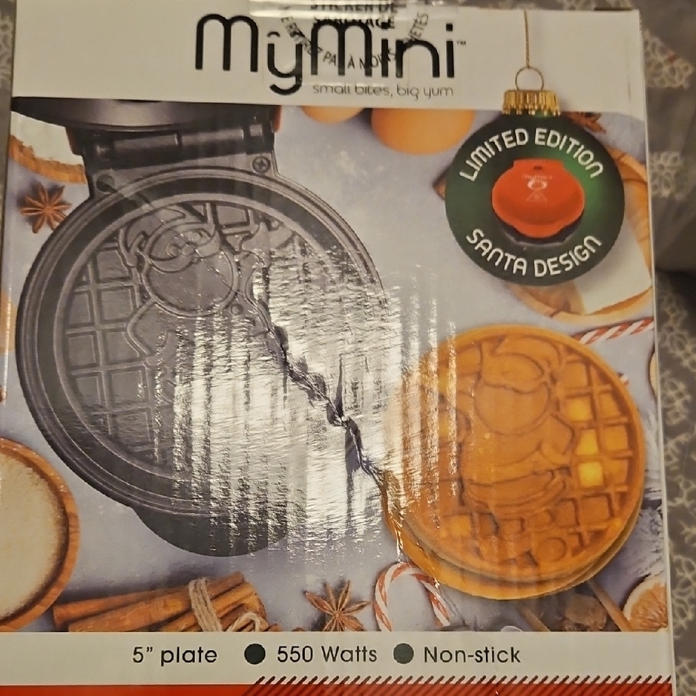 MyMini Santa Design Waffle Maker